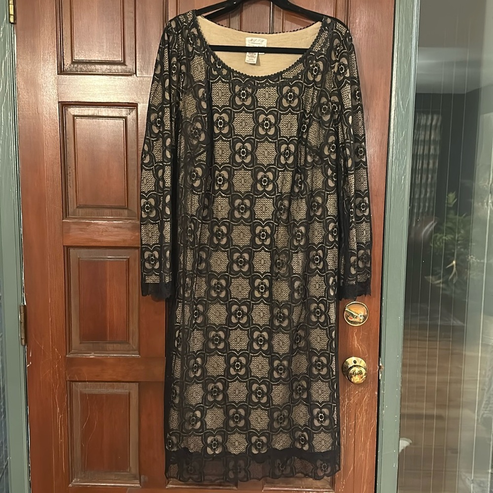 MSSP Lace dress